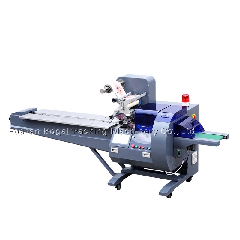 Quality Pillow Type Packing Machine For Shape Product for sale
