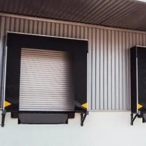 Quality Mechanical Loading Dock Shelters Retractable Galvanized Steel Frame for sale
