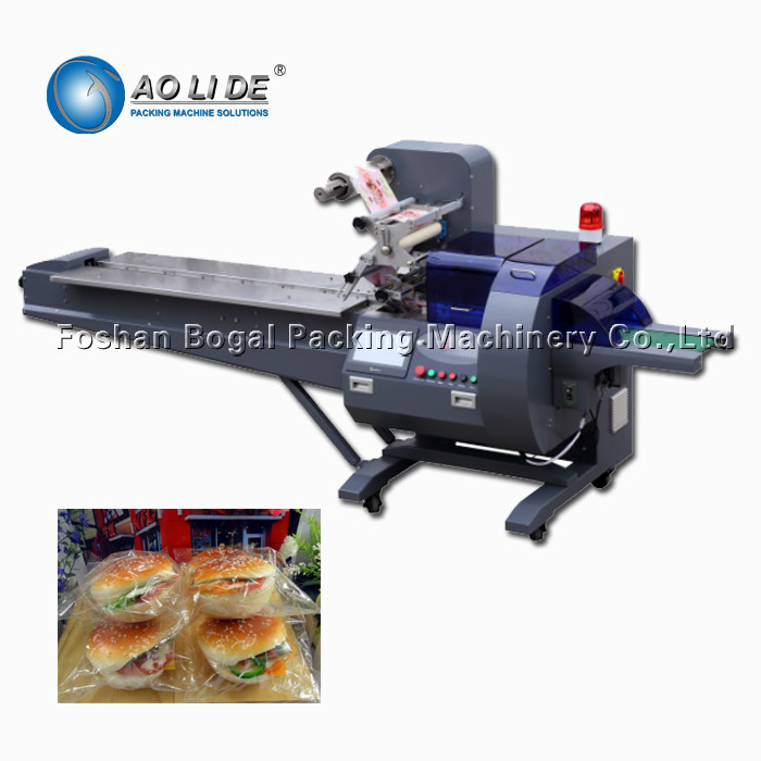Quality Food Horizontal Flow wrapping Machine Cake Bread Packing Machine 3KW Power for sale