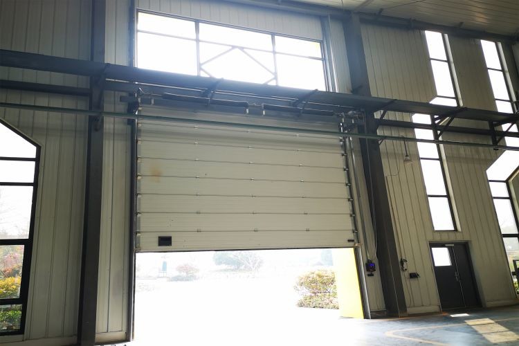 Quality Roller Exterior Industrial Security Doors , High Speed Lift Door for sale
