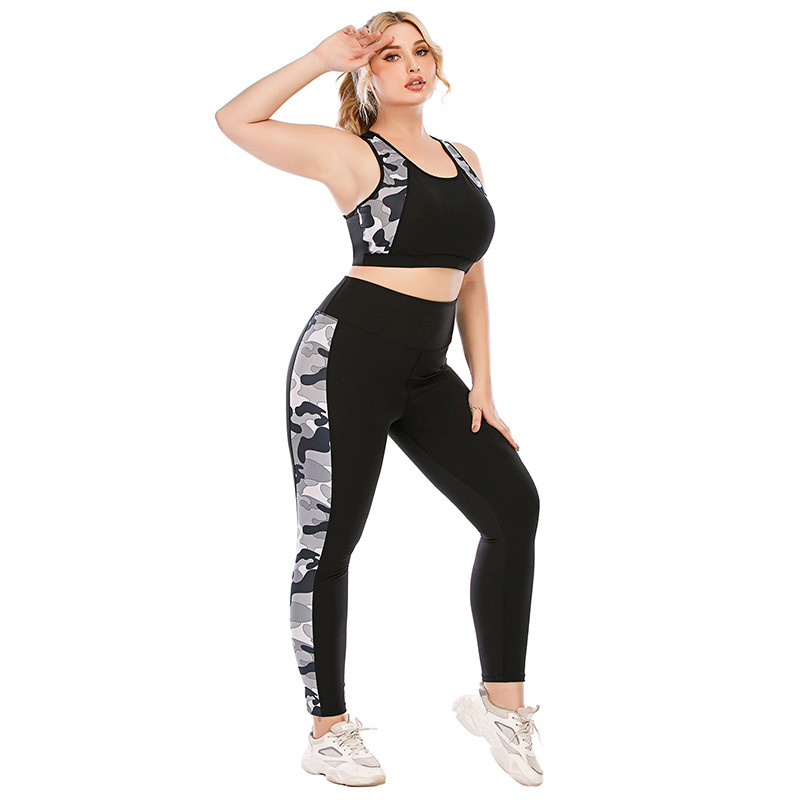 Quality Side Camo Plus Size Yoga Sets Moisture Wicking Sports Bra And Tight Leggings for sale