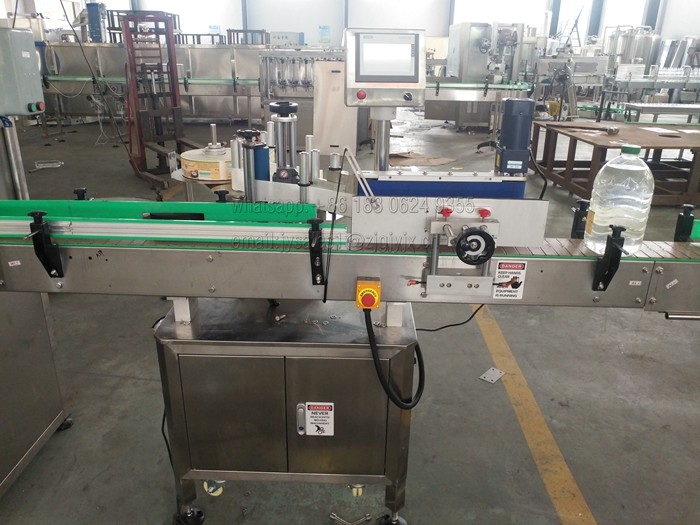 Quality 380V 50HZ 1.8KW Bottle Sticker Labeling Machine Electric Driven for sale