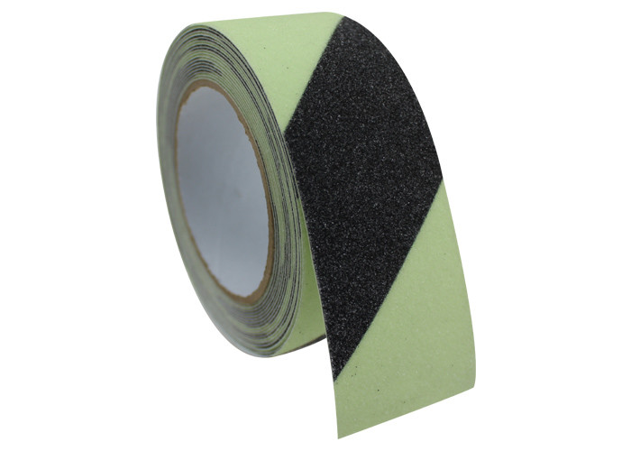 Quality Black Glow In The Dark Non Slip Tape Covered With Emery Chemical Corrosion for sale