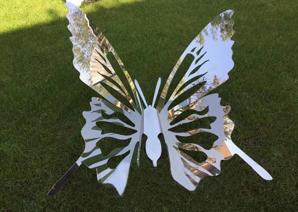Quality Fairy Garden Ornaments Sculptures Modern Art Stainless Steel Flying Butterfly for sale