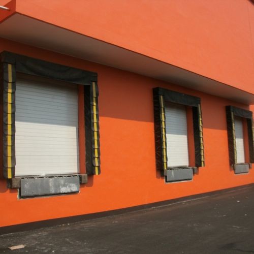 Quality Warning Stripe Industrial Durable Loading Dock Seals , Double Weaved Fabric for sale