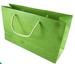 Quality Chinese factory cheap hot sale cosmetic paper bag for sale