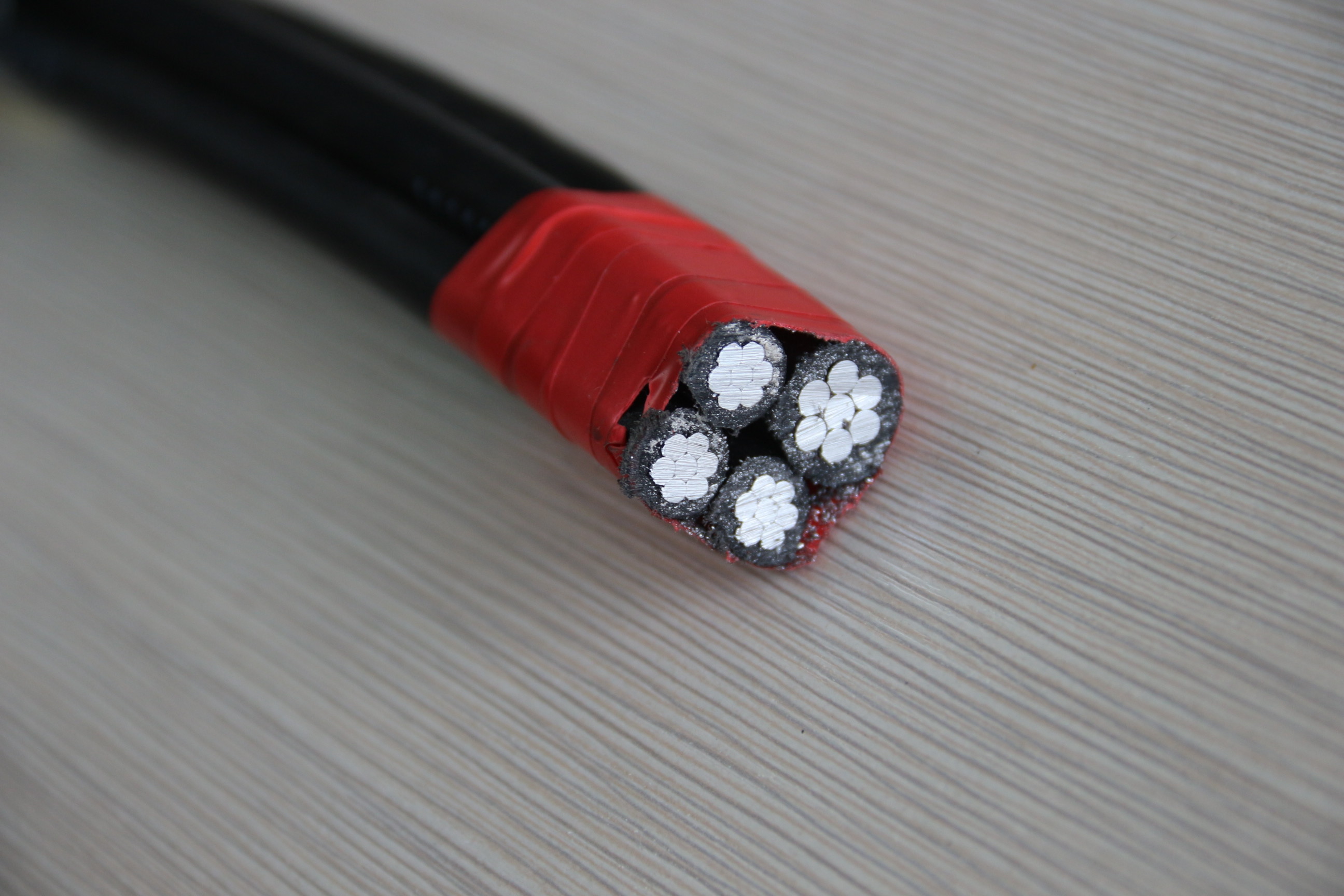 Quality 0.6/1kv Aerial Bundled Cable Aluminum Conductor Insulated Pvc Low Voltage for sale