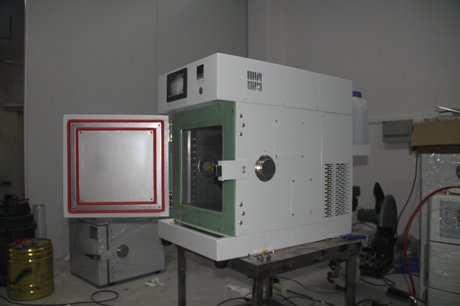 22-30L Climatic Test Chamber , Desktop Humidity Conditioning Chamber -20℃-100℃