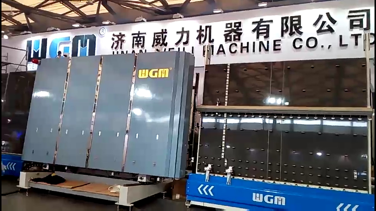 Quality High Speed Vertical Glass Washing Machine , Mechanical Glass Washer Easy Operation for sale