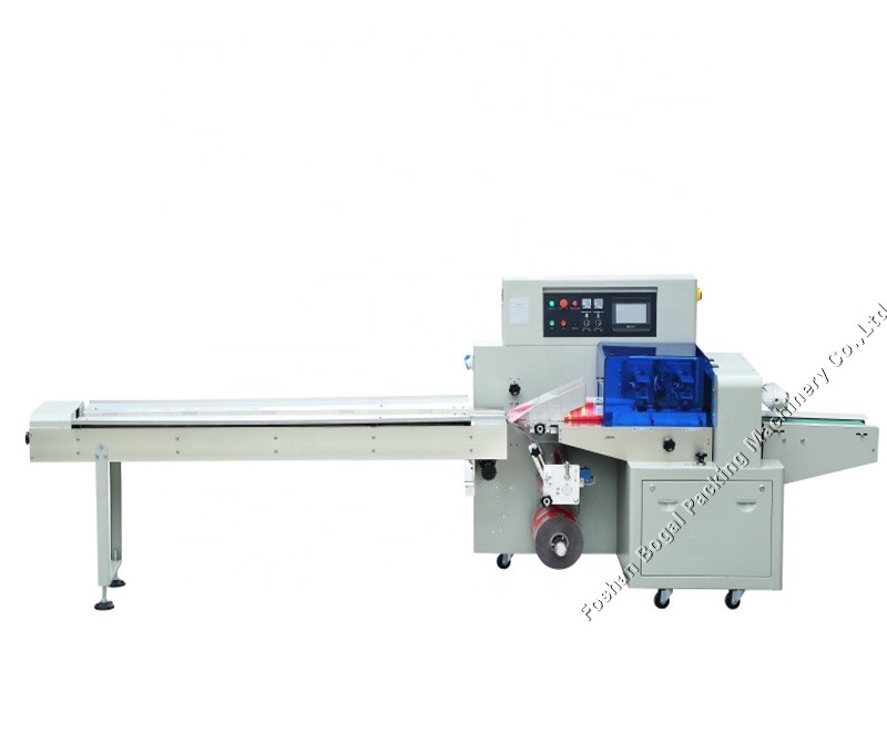 Quality Multi - Function Flow Wrap Packing Machine For Pens Carbon Steel 220V for sale