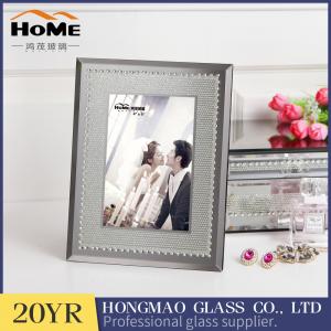 Quality Grey Color Glitter Glass Photo Frame For Home Decoration 180*230*15MM Size for sale