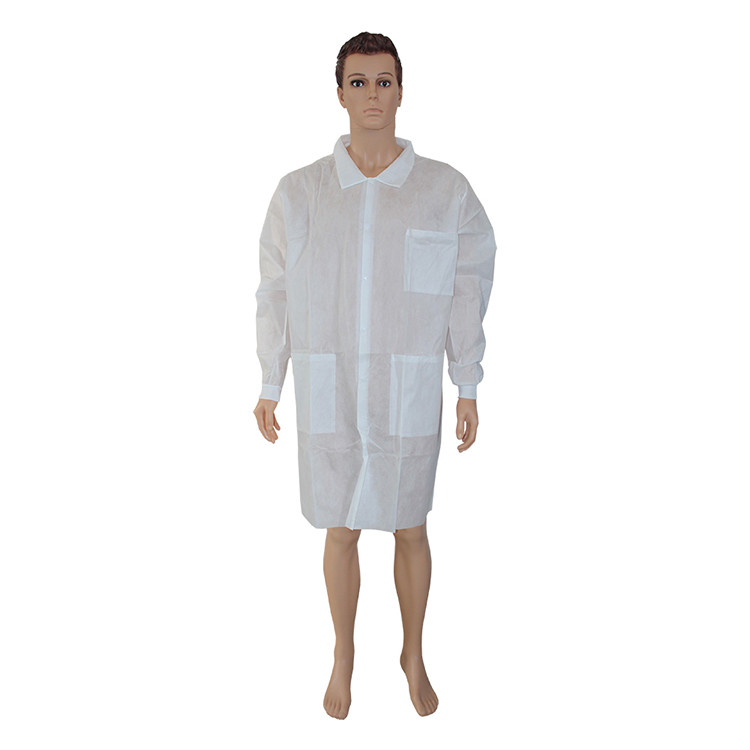 Quality Polypropylene Dental Disposable Lab Coats With Kimono Style 20-60gsm for sale