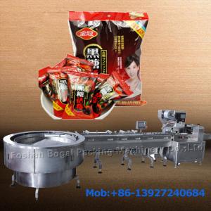Quality Stainless Steel Pillow Packaging Machine For Sweet Candy Feeding Packing Lines for sale