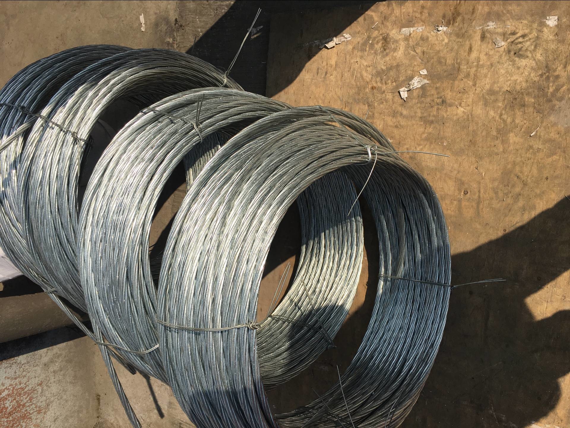 Quality Galvanized Steel Wire Strand for stay wire 7/3.25mm,7/4.0mm as per BS183,EN10244 from Grade700-1300 for sale