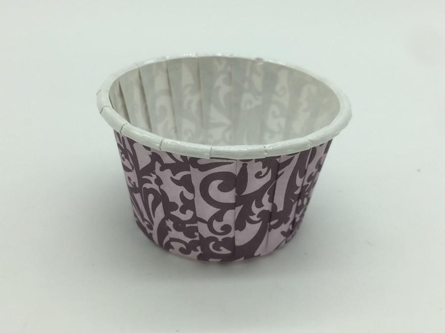 Round Shape Purple Cupcake Baking Cups , Decorative Muffin Cups PET Film Inside