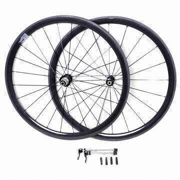 Buy cheap 700c Carbon Bicycle Wheel Set, Nice Light and Stiff, 38mm Deep Rim from wholesalers