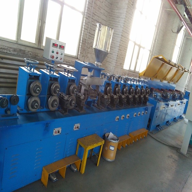 China submerged arc welding wire making machine on sale