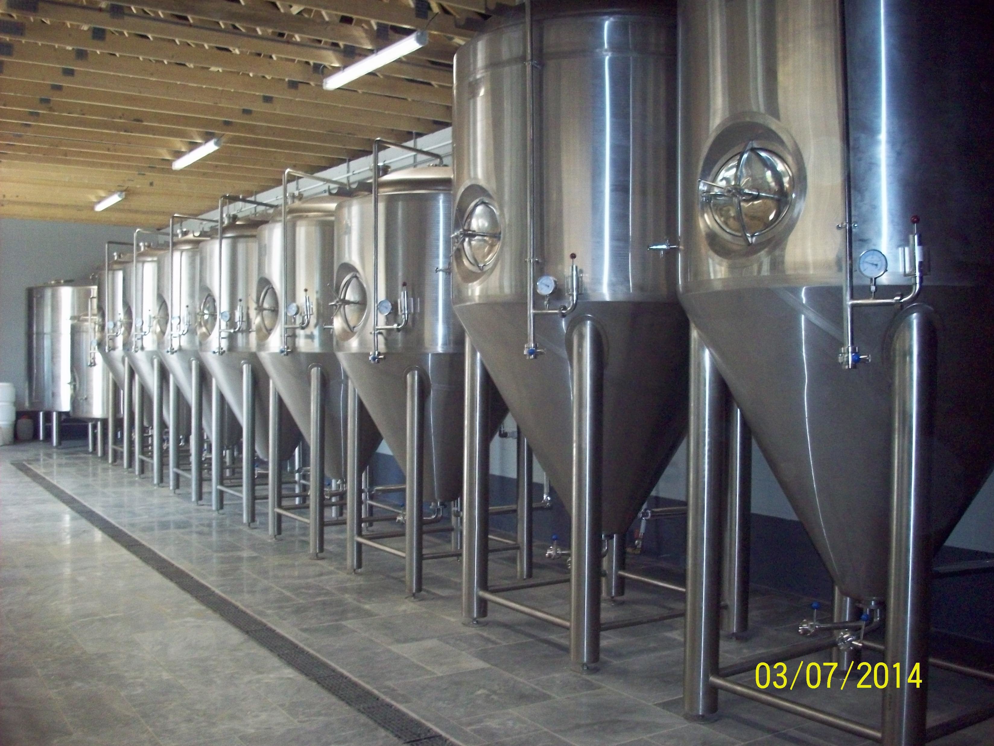 Quality Stainless Steel Pro Beer Brewing Equipment 10BBL Fermentation Tank Four Legs for sale