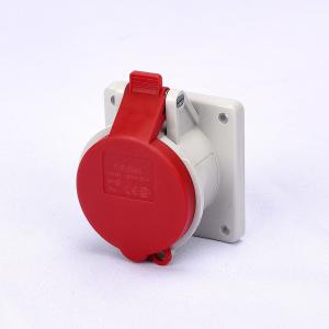 Quality Screwed Terminals IP44 5P 16a 400v 6h Panel Mounted Socket for sale