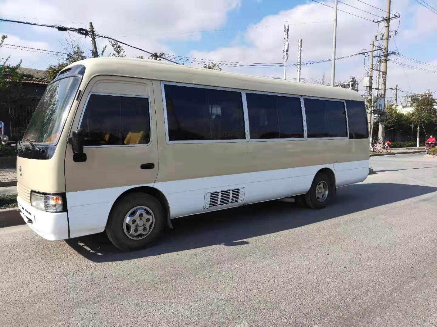 Quality Good condition Japan Brand used Coaster bus toyota second hand mini coach bus for sale for sale