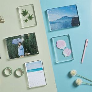 Quality Tabletop Acrylic Photo Display , Double Sided Plastic Picture Frames 5x7 for sale