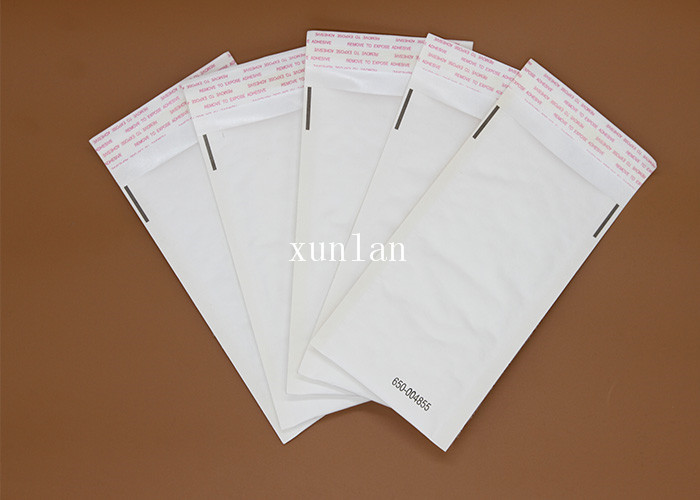 Quality White Flat Eco Lite Kraft Bubble Mailer PE Material For Packaging Clothes for sale
