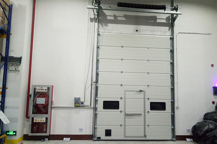 Quality High Performance Industrial Security Door , Intelligence High Speed Roll up Door for sale