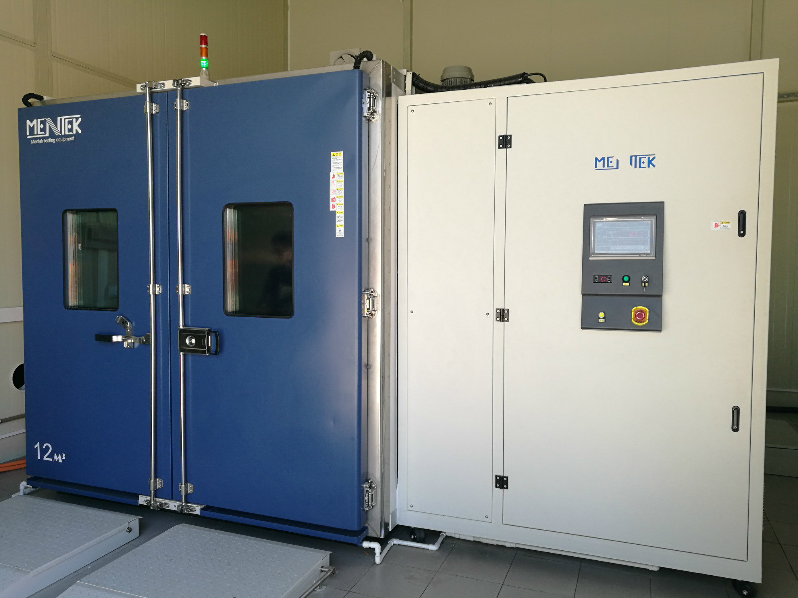 Quality Large Volume Climatic Test Chamber , Temperature Test Chamber 8-100m³ Automotive Integrated for sale