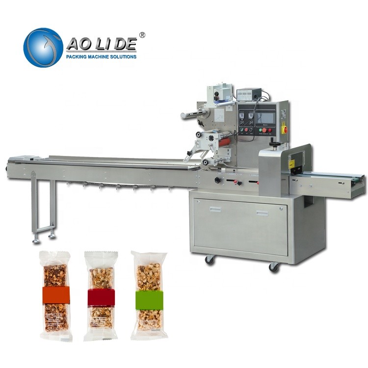 Quality Chikki Horizontal Flow Wrap Packing Machine Automatic For Food Granola Cereal Bar for sale