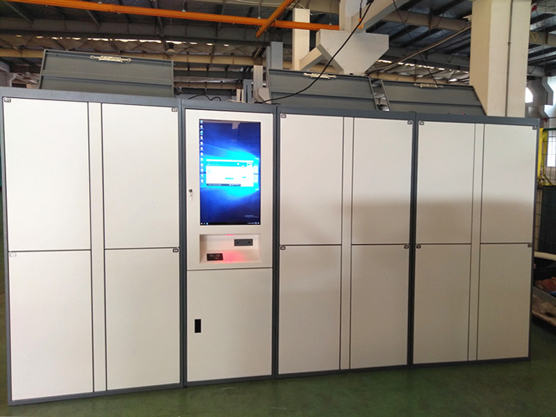 Quality Airport Automated High Quality beach Luggage rental storage Lockers With Phone Charging and door open remotely for sale