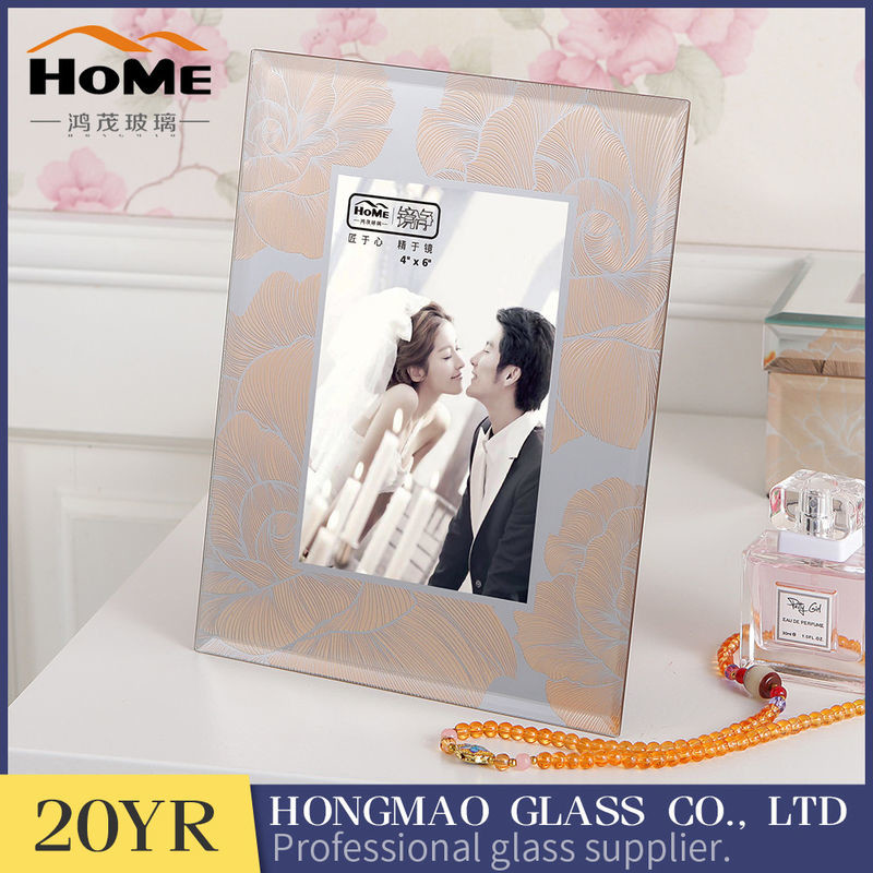 Quality Classic Glass Front Picture Frames / Glass Display Picture Frames Eco Friendly for sale