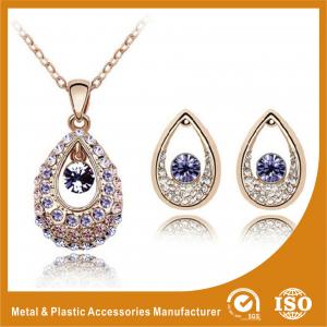 Quality Ladies Eye Shape Zinc Alloy Jewelry Sets Earrings And Necklace Set for sale