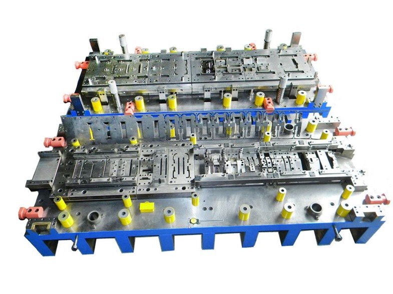 Quality Progressive metal stamping dies up to 3.8 meters long for automotive electronics for sale