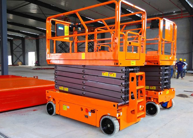 Quality Manganese Steel Construction Scissor Lift 10m Movable Self Propelled for sale