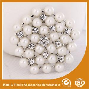 Quality Antique Jewelry Handmade Metal Brooches , White Pearl Brooches for sale