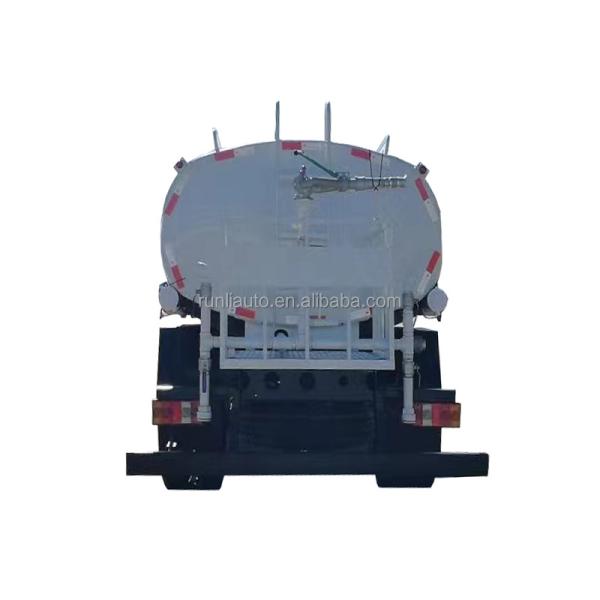 SINOTRUK HOWO 4x2 Potable Water Truck Water Carrier Truck Water Carrying Truck