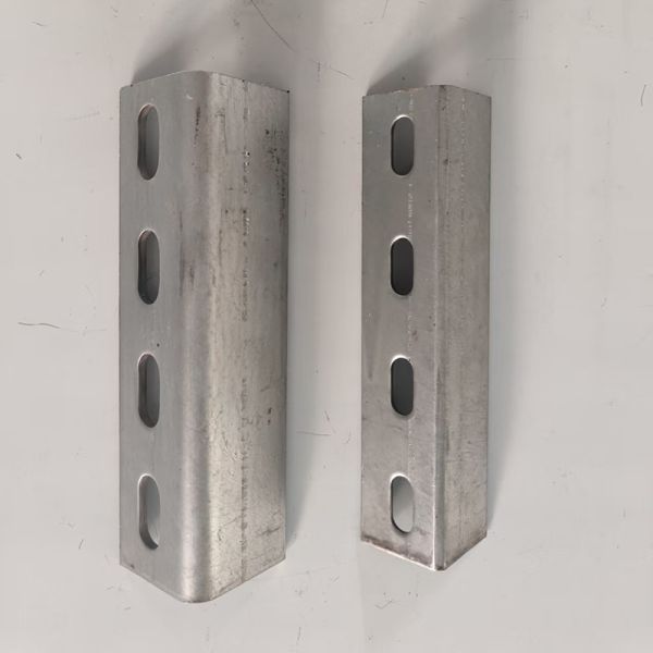 Polishing Angle Iron With Holes Customized Processing Services