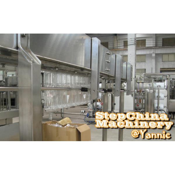 SUS304 Frame Automatic Bottle Conveyor Systems High Efficiency With Adjustable Foot
