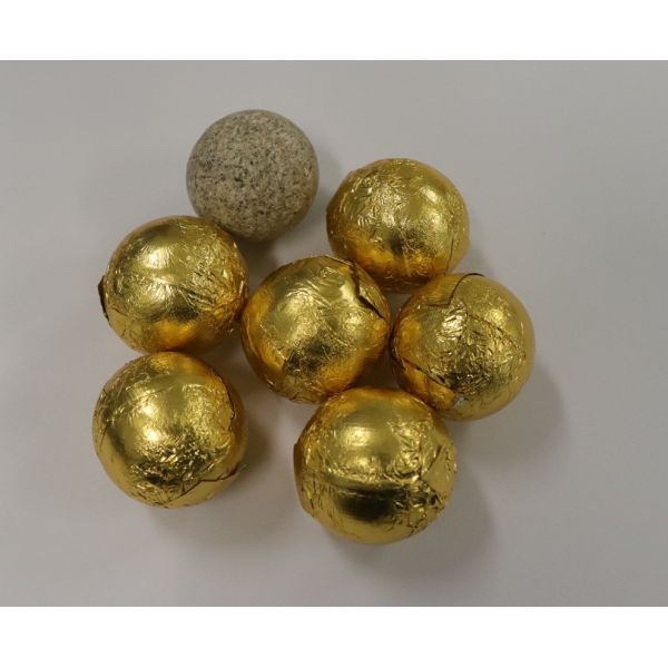 60Pcs/Min-150Pcs/Min Chocolate Egg Wrapping Machine Chocolate Wrapper Machine