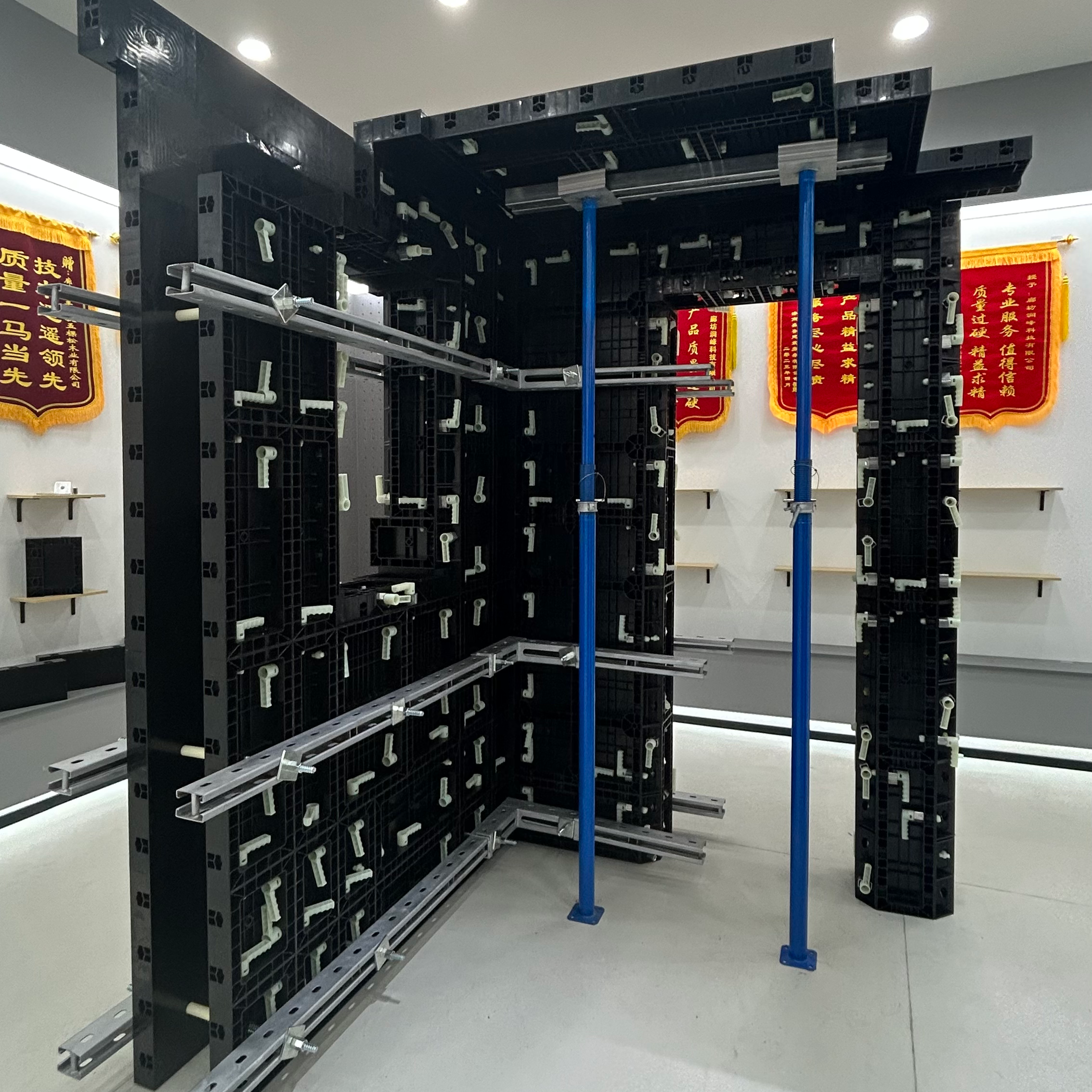 Lightweight Modular Plastic Formwork for Concrete Wall and Column Construction