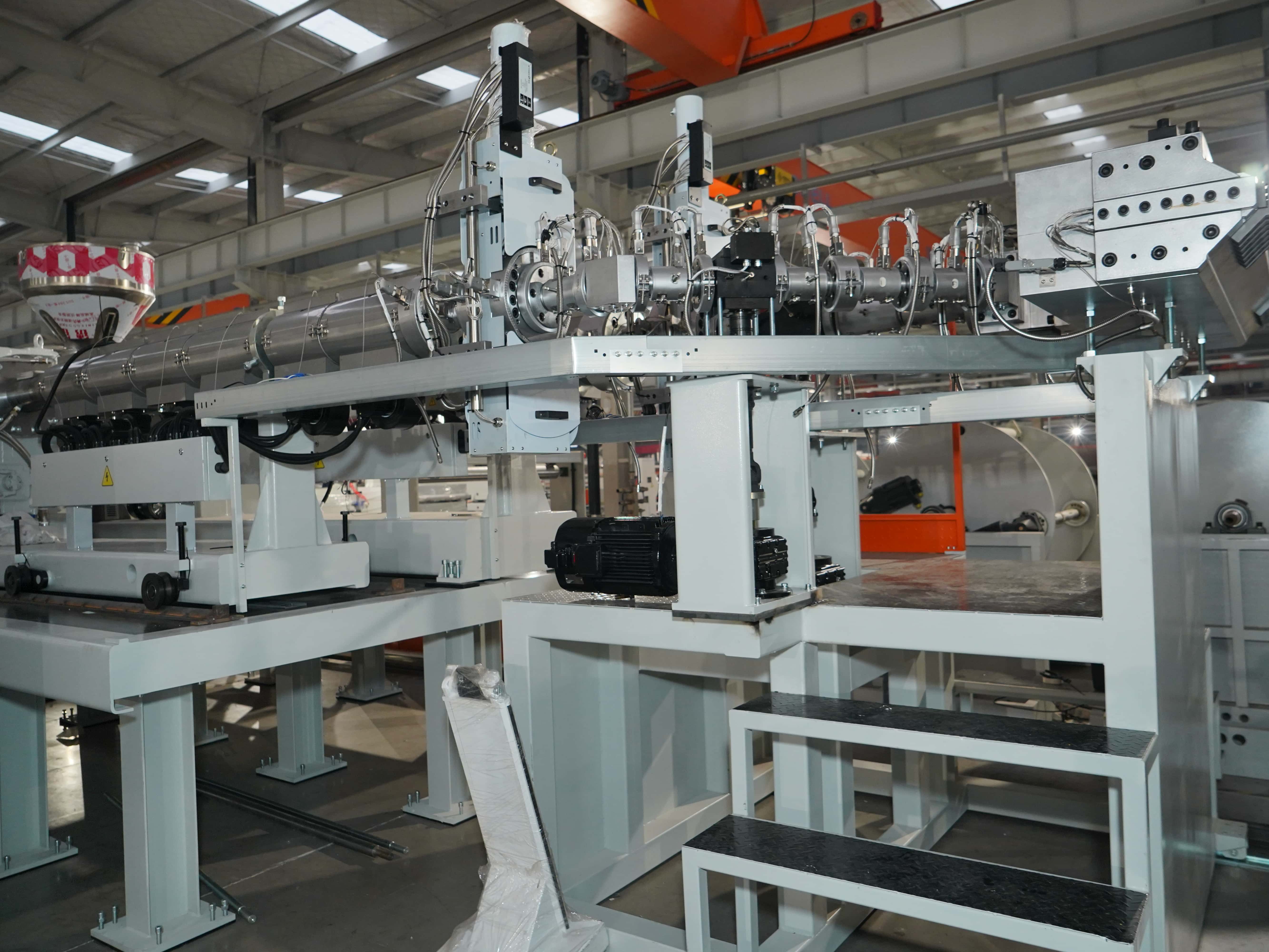 Solar module encapsulation Turnkey Project : From Material Formula To Production Factory Design: EVA / POE Cast Film Extrusion Line For Solar Panel