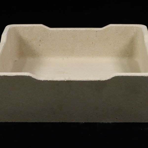 Customize refractory sagger featuring long time durability ideal for repeated thermal cycling in manufacturing processes