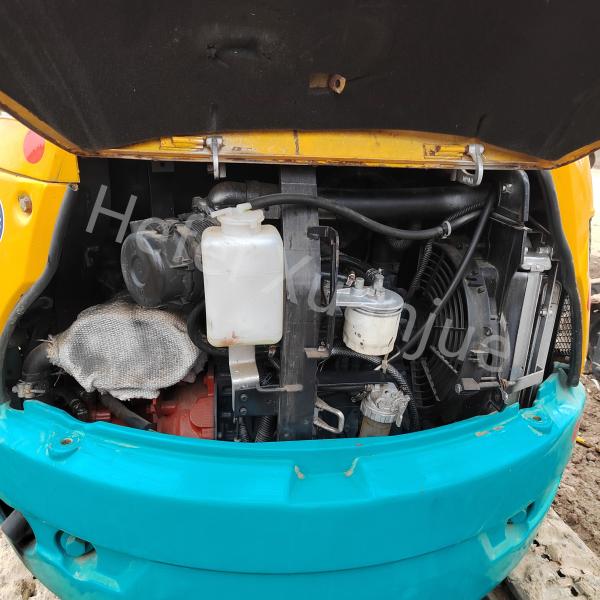 Second Hand Mini Excavator D1105-E4 Engine Model Walking Speed 2.2 / 4.3km/H