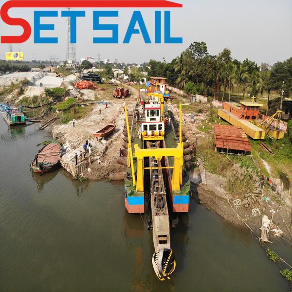Versatile Diesel Engine Rexroth Hydraulic Dredging Equipment with Cutter Suction Pump