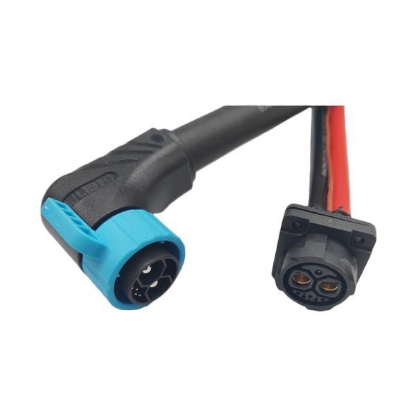 High-Power Portable Connector