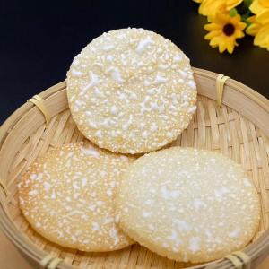 China Snowflake Snacking Joy Vanilla Flavoured Cookies for All Ages on sale