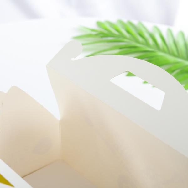 Christmas Cake Varnishing Custom Food Packaging Boxes With Window