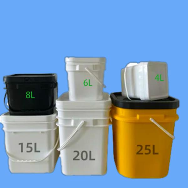 Durable Square Plastic Bucket with Lid Convenient Pet Treat Storage Solution