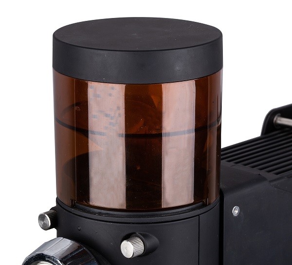 Professional Grinding Disc Coffee Bean Grinder Machine BG58 With Lithium Battery