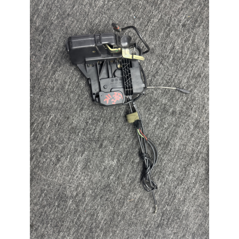 Door Lock Actuator + for Mercedes-Benz E-Class W211 E200 E240 E280 E300 E350 + OE-Quality Plug-and-Play Door Lock